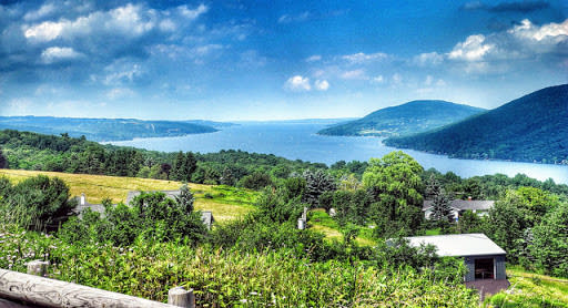 A Moment to Daydream: Lakes & Waterways of the Finger Lakes A Moment to Daydream: Lakes & Waterways of the Finger Lakes