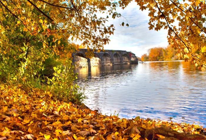 Seasons Cayuga County Richmond Aqueducts in fall