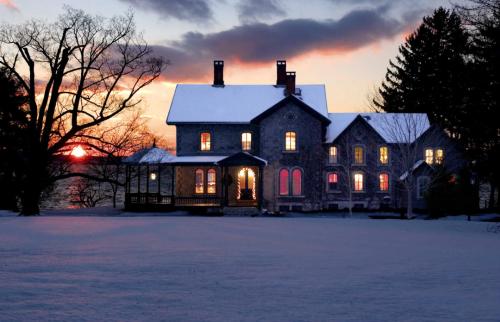 Fine Dining & Spa Treatments