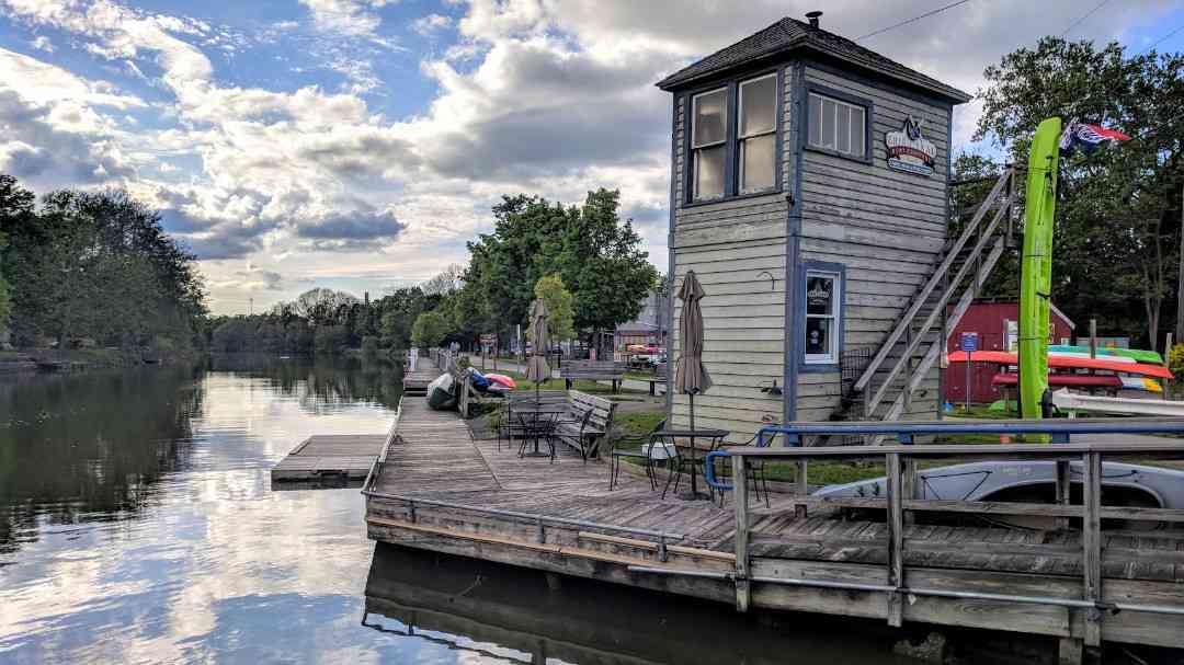A Moment to Daydream: Lakes & Waterways of the Finger Lakes Erie Canal in Fairport