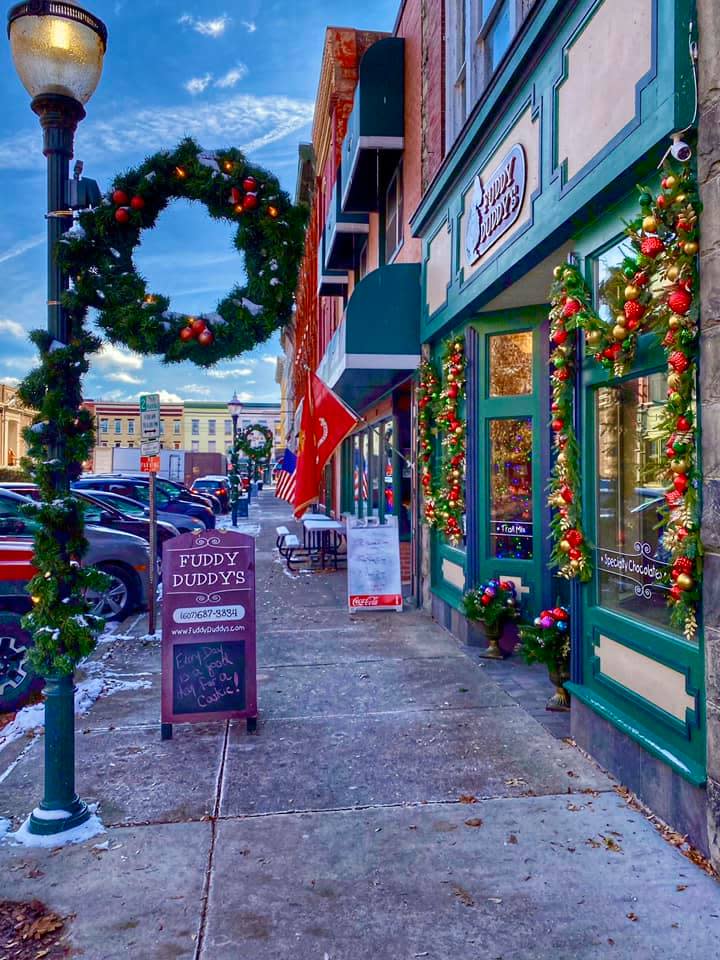 Holiday Gift Shopping in the Finger Lakes… Holiday Gift Shopping in the Finger Lakes…