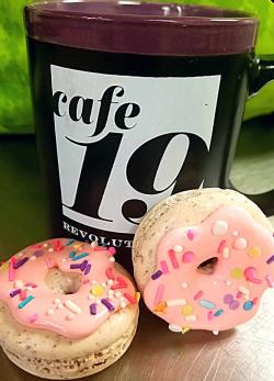 Farm-to-Table Fall Flavors Cafe 19